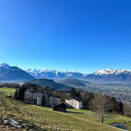 Apartment - Ueber Den Wolken