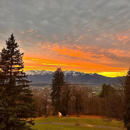 Apartment - Ueber Den Wolken *