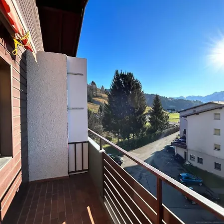 - Ueber Den Wolken Apartment Batschuns